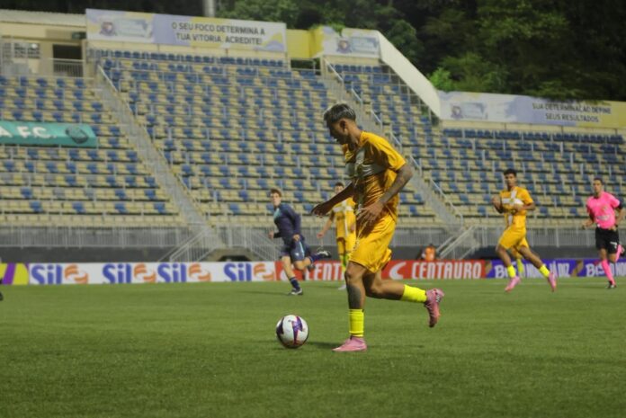 brasiliense-faz-grande-partida-e-estreia-com-vitoria-na-copinha-2026
