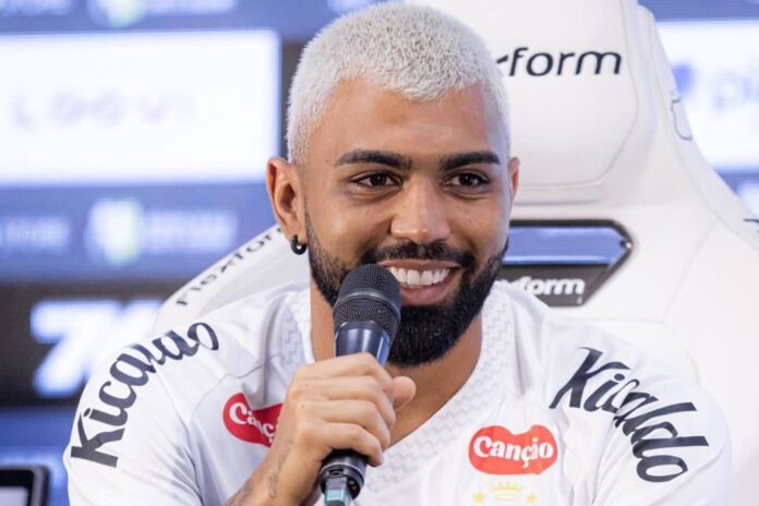 gabigol-e-“enquadrado”-por-torcida-organizada-do-santos;-assista