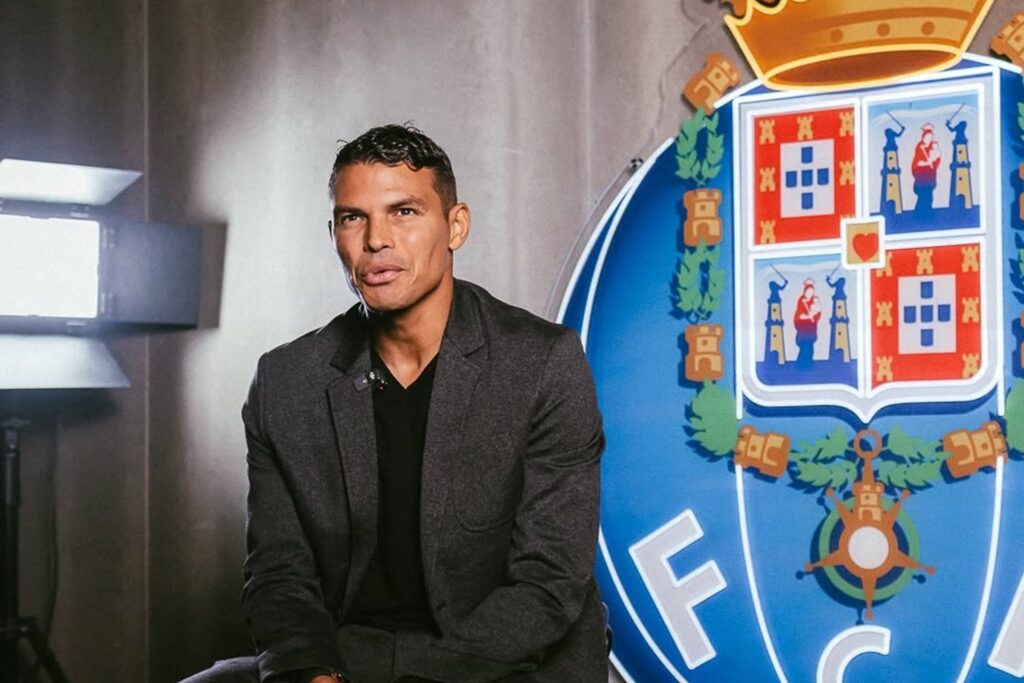 tecnico-do-porto-nao-garante-thiago-silva-titular:-“esta-consciente”