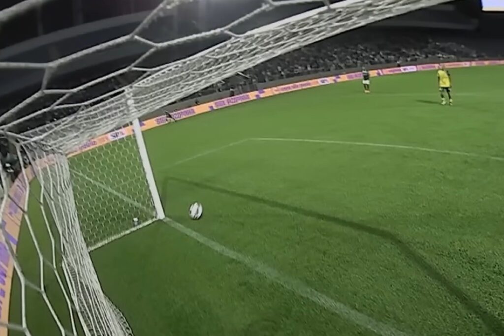 na-copinha,-palmeiras-tem-gol-validado-sem-a-bola-entrar.-veja-lance