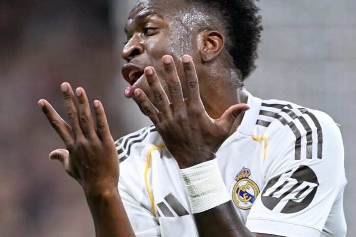 vini-jr.-critica-companheiro-que-fez-tres-gols-em-jogo:-“sou-vaiado”