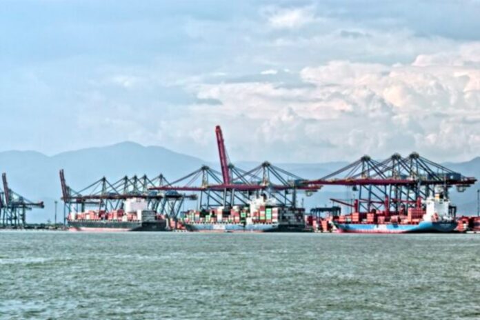 exportacoes-brasileiras-tem-recorde-e-somam-us$-349-bilhoes-em-2025