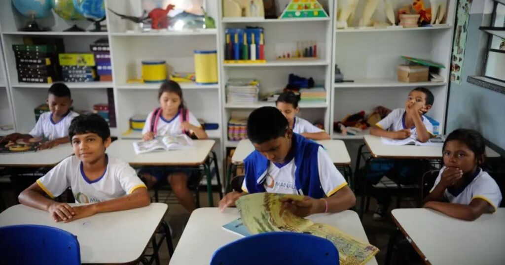 volta-as-aulas:-80%-dos-pais-reaproveitam-material-escolar,-revela-estudo