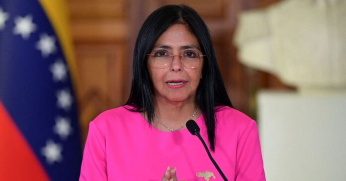 “nenhum-agente-externo”-esta-governando-venezuela,-diz-presidente-interina