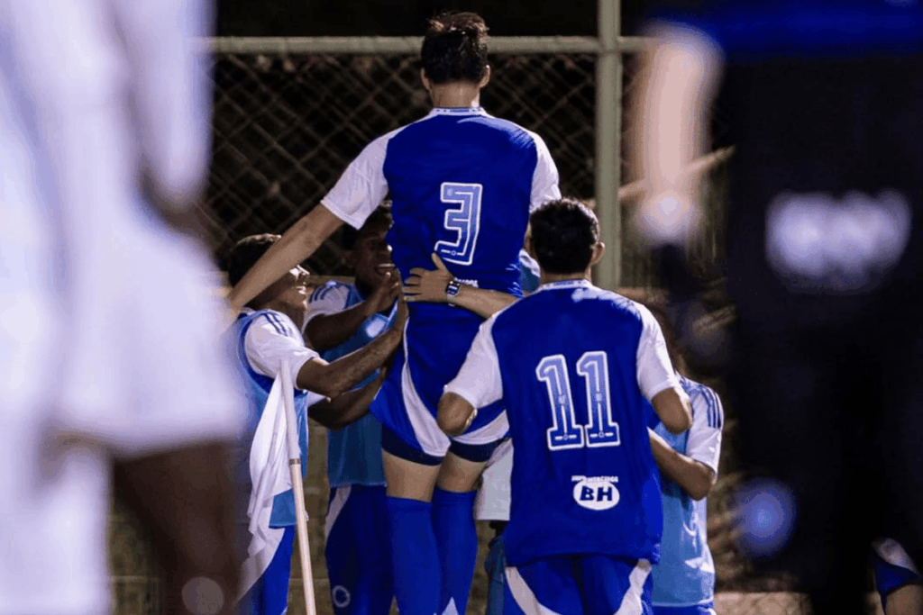 copinha:-vasco-e-corinthians-tropecam;-cruzeiro-vence.-veja-resultados