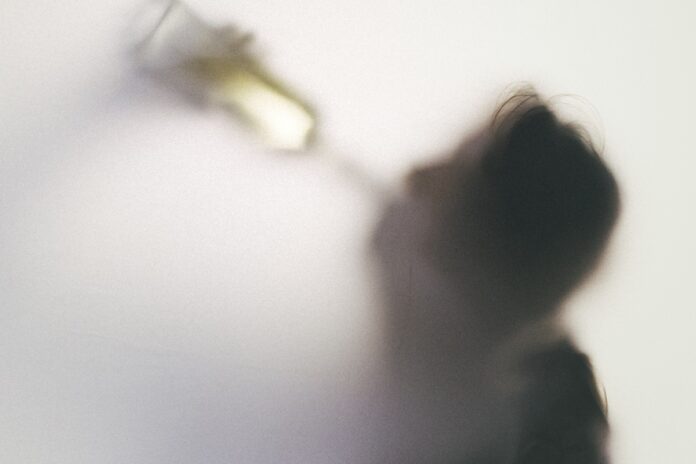 bariatrica-e-alcoolismo:-saiba-por-que-o-risco-aumenta-apos-a-cirurgia