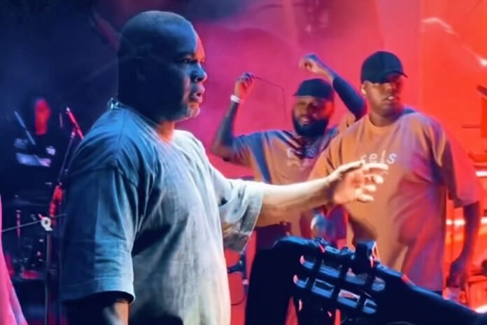 rodriguinho-surpreende-ao-mostrar-corpo-apos-perder-20-quilos