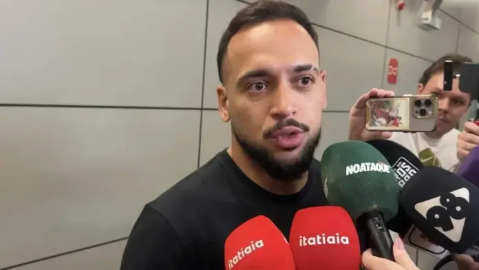 maycon-chega-a-bh-para-assinar-com-o-atletico-mg-e-exalta-projeto