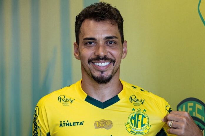 mirassol-anuncia-contratacao-de-campeao-da-libertadores-para-temporada