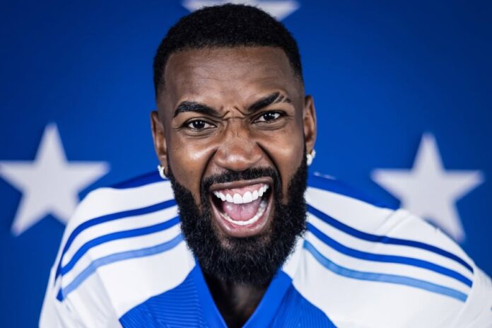 gerson-sera-apresentado-a-torcida-do-cruzeiro-neste-sabado.-confira