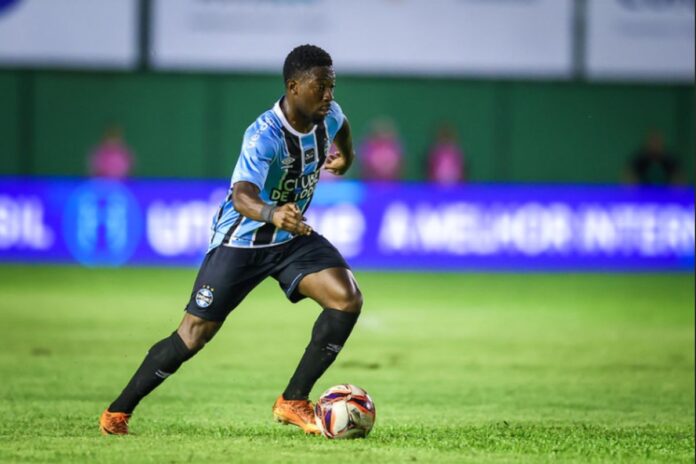 gremio-goleia-avenida-na-estreia-do-campeonato-gaucho-2026