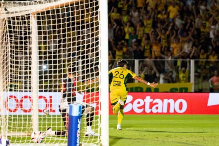 lucas-mugni-encerra-marca-de-16-anos-no-mirassol;-entenda