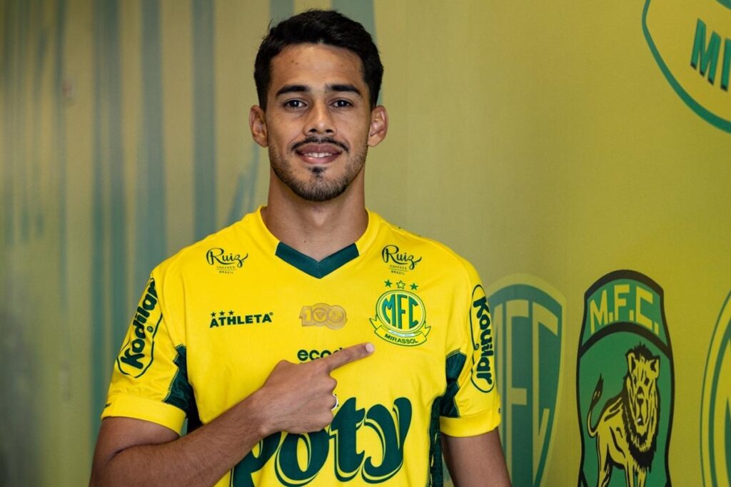 mirassol-anuncia-contratacao-de-zagueiro-ex-vasco-e-cruzeiro;-confira