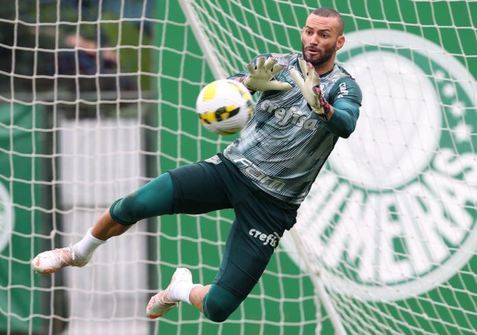 palmeiras-atende-pedido-e-libera-weverton-para-assinar-com-novo-clube