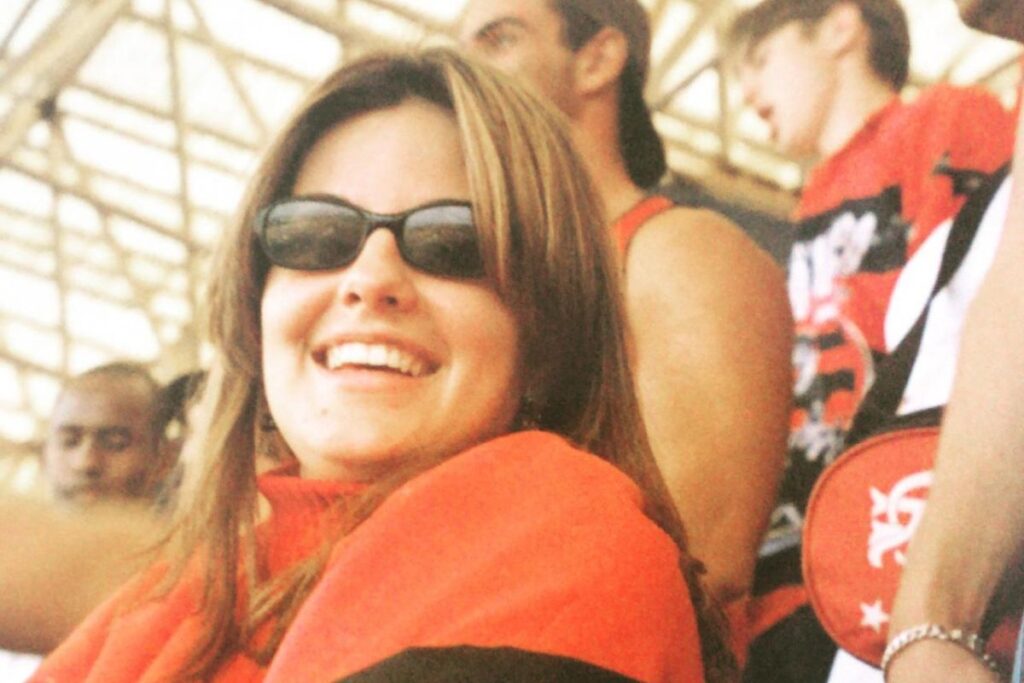 supercopa:-flamengo-e-o-amor-de-geracoes;-neta-do-socio-no-11-mantem-paixao-pelo-clube-que-comecou-ha-100-anos