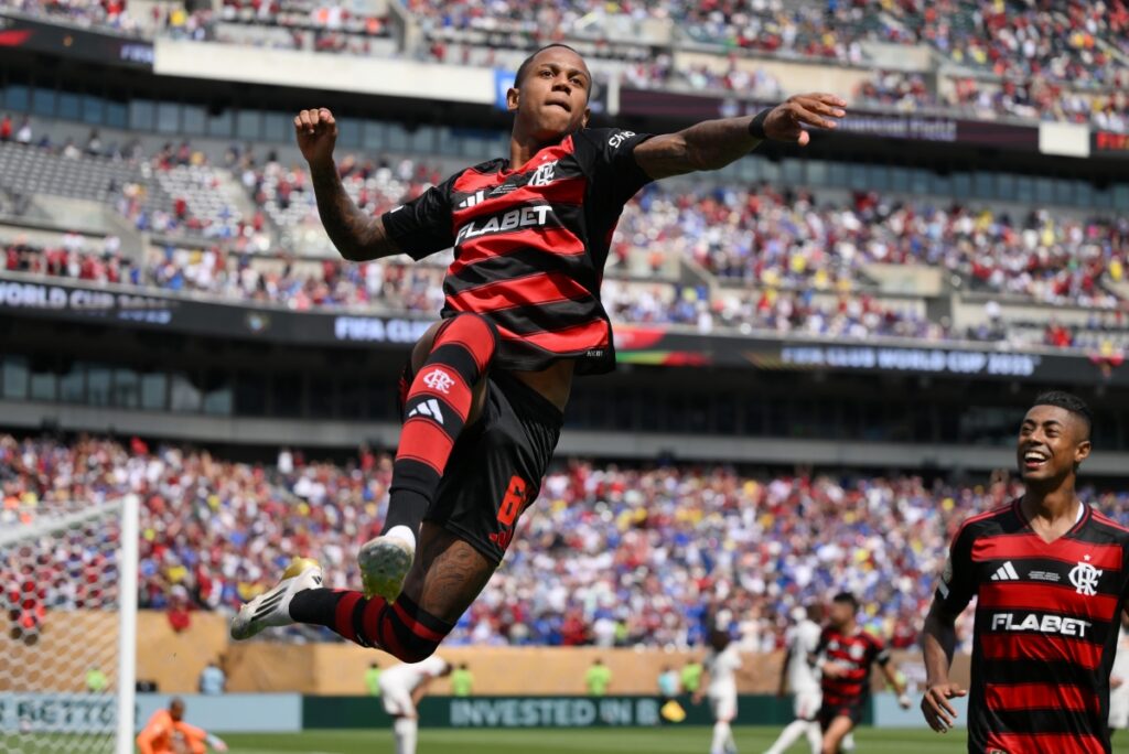 wallace-yan-se-despede-do-flamengo:-“obrigado,-nacao”