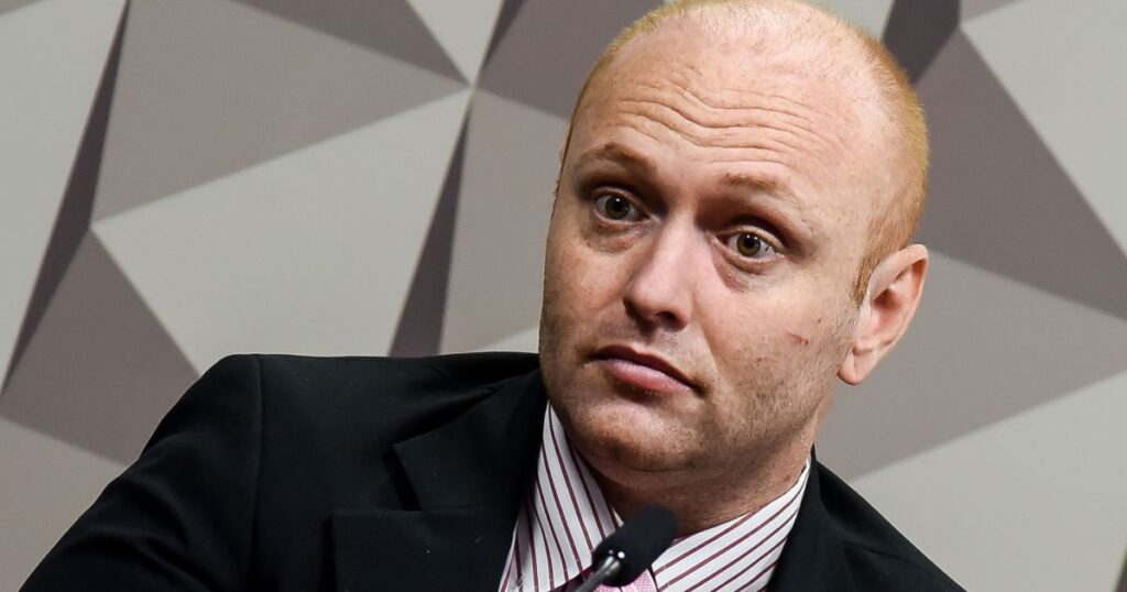 hacker-delgatti-retorna-a-tremembe-para-cumprir-pena-em-regime-semiaberto