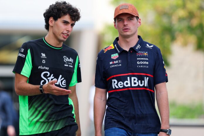 verstappen-exalta-amizade-com-bortoleto:-“relacao-especialmente-boa”