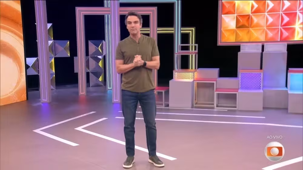 bbb-26:-tadeu-schmidt-anuncia-vaga-extra-no-quarto-branco