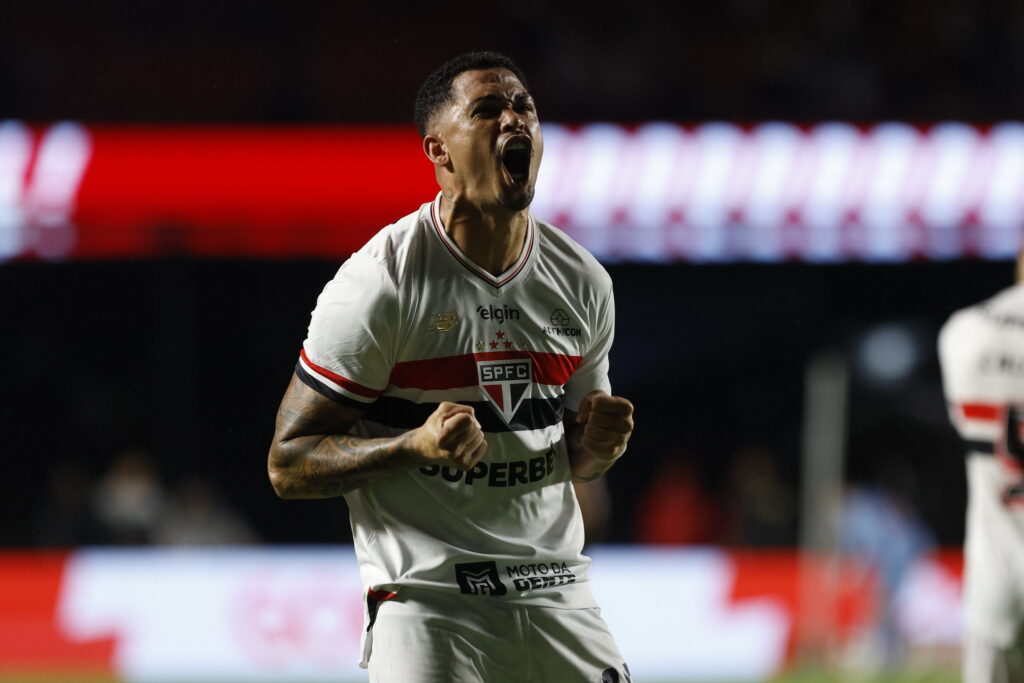 sao-paulo-bate-sao-bernardo-e-vence-a-primeira-no-campeonato-paulista