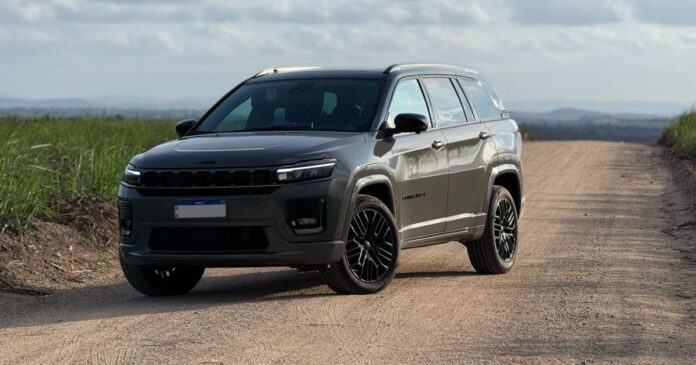 jeep-commander-blackhawk-2026:-confira-7-curiosidades-sobre-o-suv