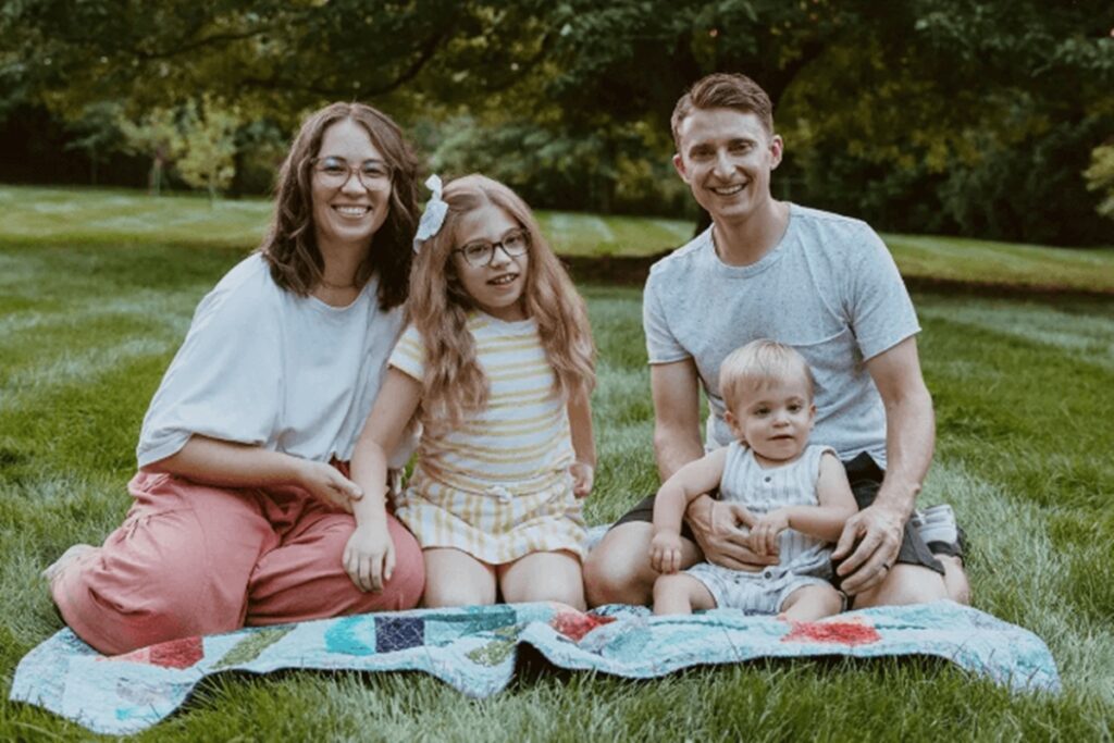 pais-descobrem-demencia-de-filha-com-sinal-sutil:-“parou-de-desenhar”