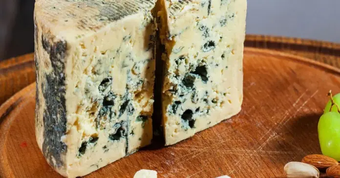 mercosul-ue:-produtor-de-gorgonzola-e-parmesao-tera-de-refazer-embalagens