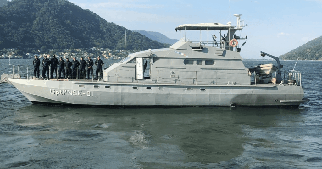 rj:-marinha-do-brasil-procura-navio-com-6-tripulantes-desaparecido