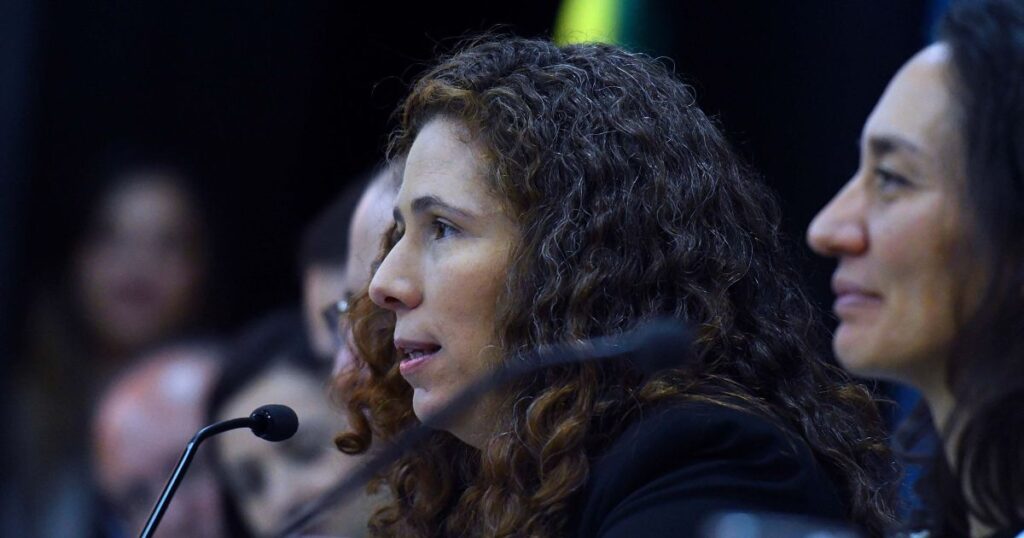 governo-do-brasil-tem-presenca-timida-em-davos,-e-dweck-e-principal-nome