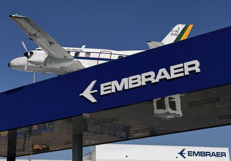 embraer-compra-participacao-de-50%-na-joint-venture-ezair-da-safran