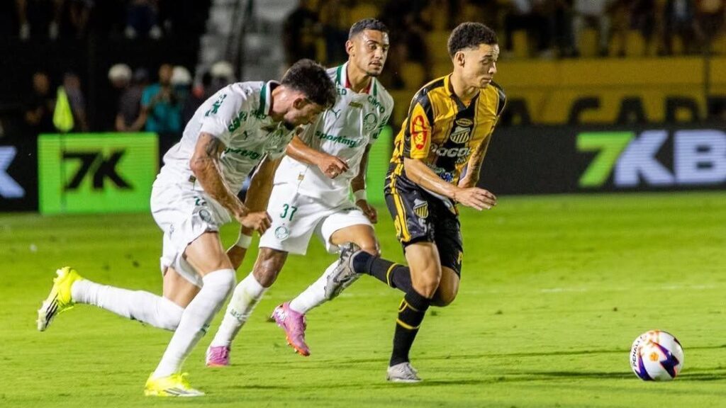 contra-novorizontino,-palmeiras-sofre-pior-derrota-da-era-abel