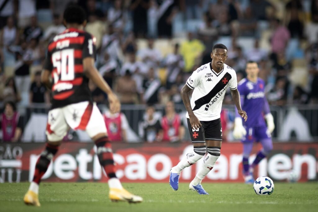confira-as-escalacoes-de-vasco-e-flamengo-para-o-classico-dos-milhoes