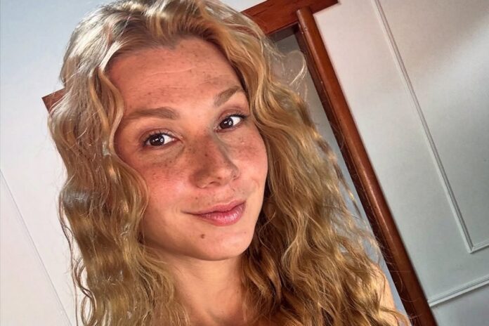 atriz-revela-grave-problema-de-saude-aos-32-anos-apos-sumir-das-redes