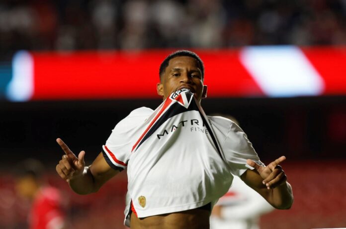 sao-paulo-goleia-ibrachina-e-se-classifica-para-a-final-da-copinha