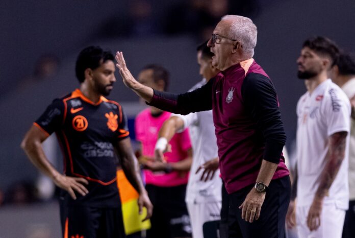 dorival-e-gustavo-henrique-criticam-arbitragem-apos-empate-no-classico