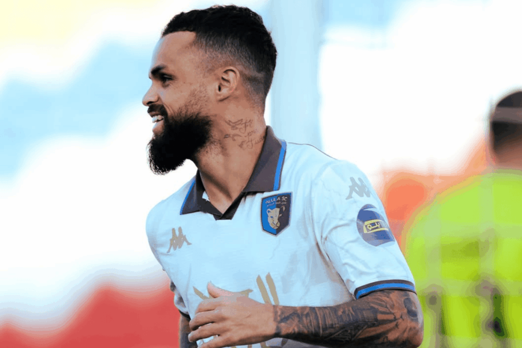 ex-flamengo-marca-pela-primeira-vez-na-2o-divisao-do-futebol-saudita