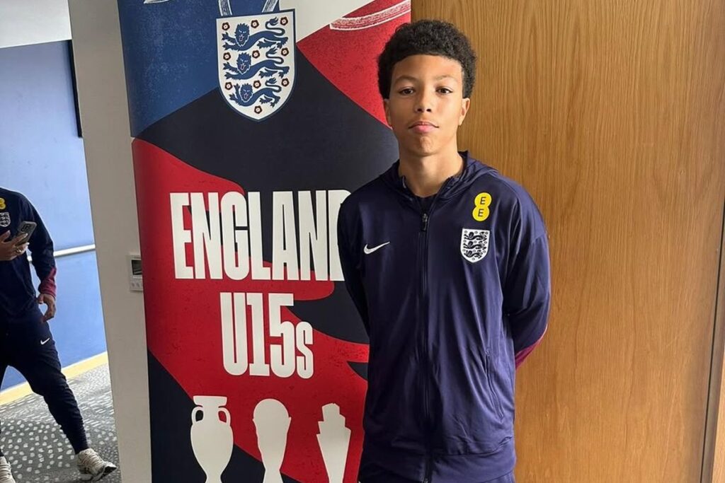 filho-de-thiago-silva-pode-estrear-pela-selecao-inglesa-sub-15