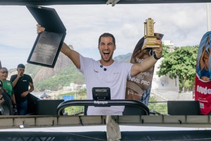 brasileiro-bate-recorde-mundial-por-correr-maior-distancia-durante-24h