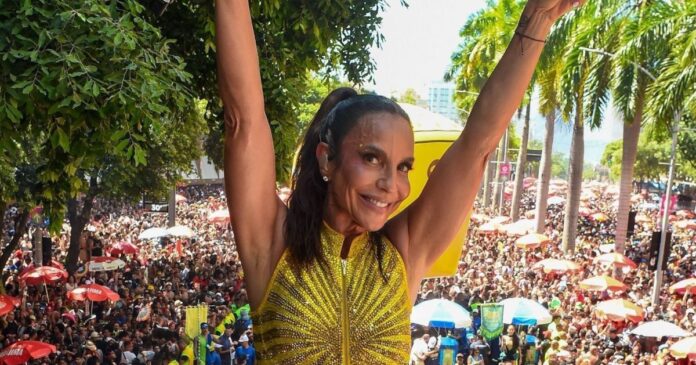 famosos-curtem-bloco-de-ivete-sangalo-no-ibirapuera-no-pre-carnaval-de-sp