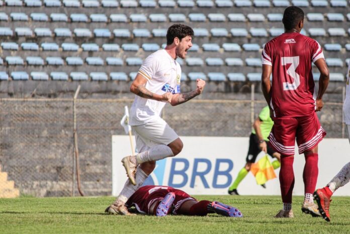 candangao:-samambaia-atropela-o-brasilia-e-volta-a-ser-vice-lider