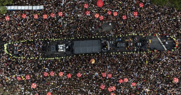 carnaval:-veja-agenda-de-blocos-e-escolas-de-samba-de-sp-neste-domingo-(8)