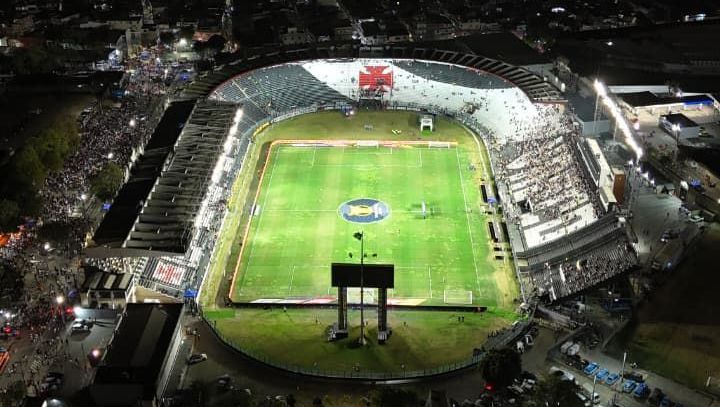 vasco-x-botafogo:-horario-e-onde-assistir-ao-jogo-do-carioca