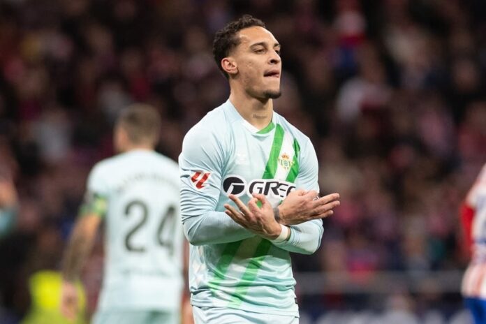 antony-marca-golaco-e-betis-vence-atletico-de-madrid-no-espanhol