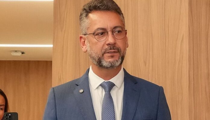 real-time:-avaliacao-positiva-de-gestao-clecio-(ap)-e-de-28%;-negativa,-20%