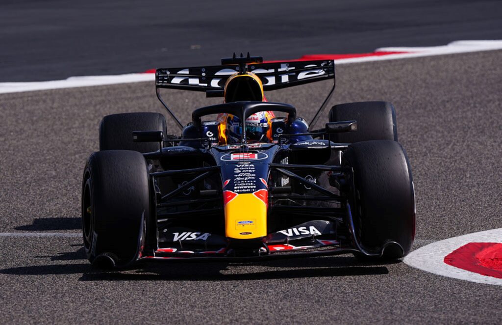 f1:-verstappen-e-o-mais-rapido-em-1o-dia-de-testes-oficiais-no-bahrein