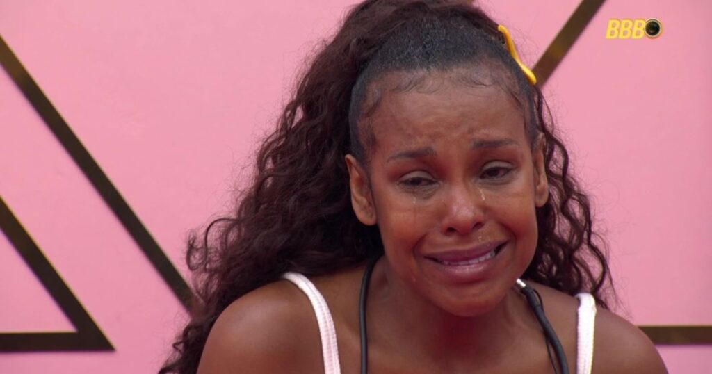 bbb:-antes-da-expulsao,-sol-vega-deu-sua-versao-sobre-a-briga-generalizada