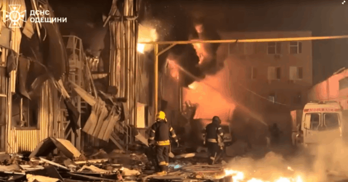 ataques-russos-deixam-nove-mortos,-incluindo-tres-irmaos,-diz-ucrania