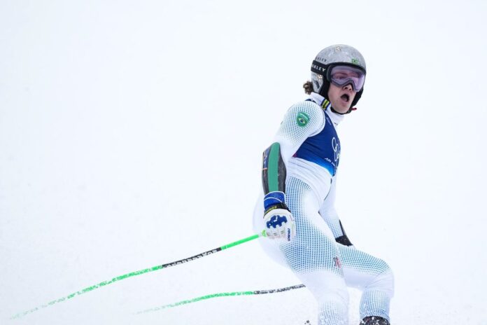 brasil-sobe-posicoes-no-quadro-de-medalhas-apos-ouro-de-lucas-pinheiro