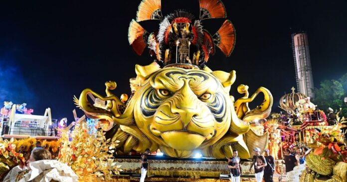 escolas-de-samba-desfilam-pela-2a-noite-em-sao-paulo;-acompanhe