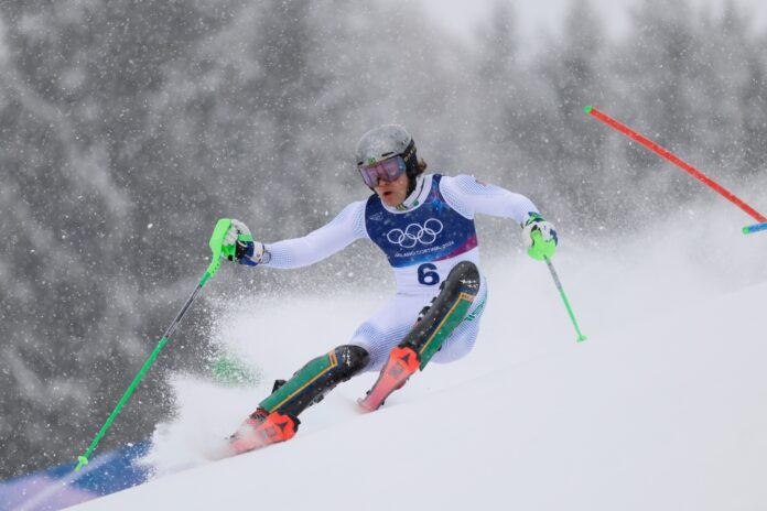 olimpiadas-de-inverno:-campeao-lucas-pinheiro-cai-e-da-adeus-ao-sonho-da-2a-medalha